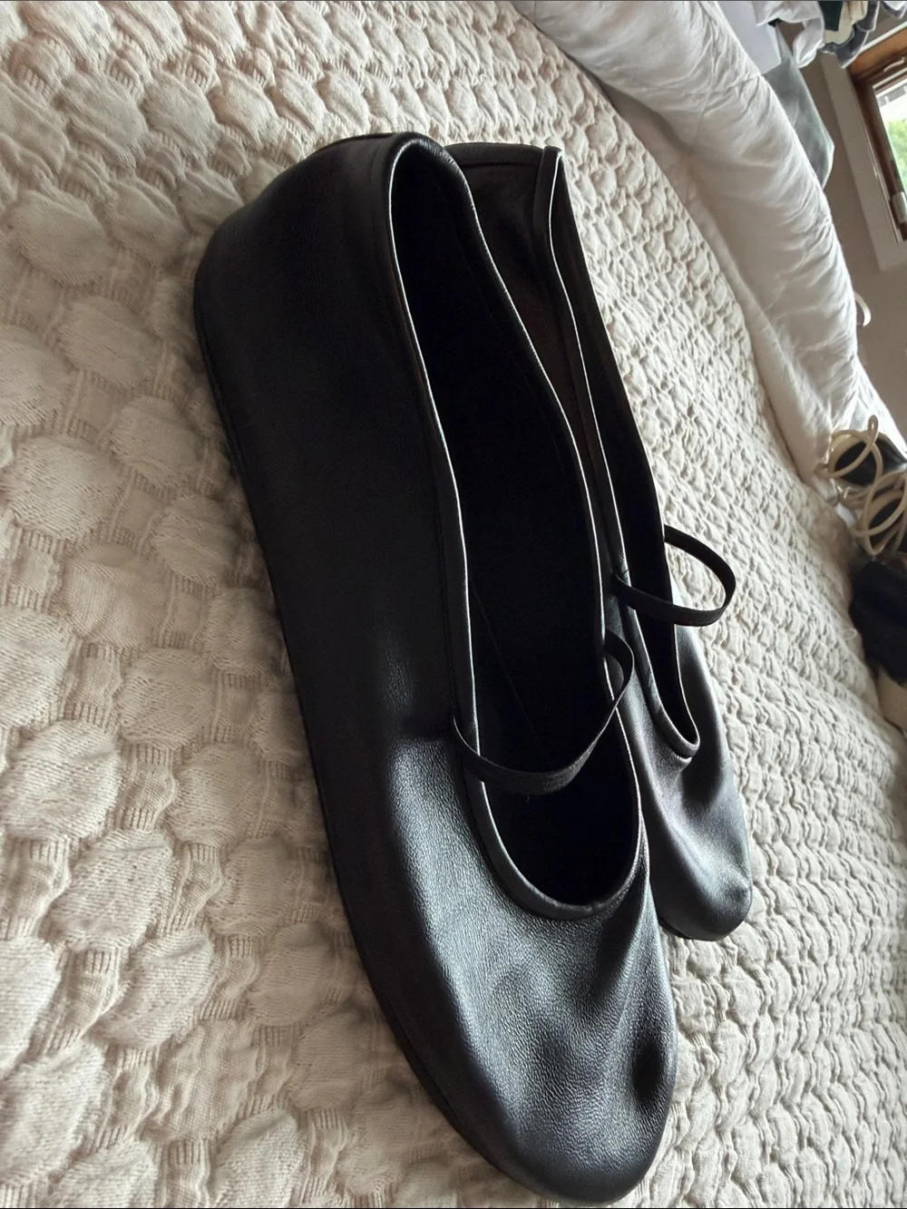 THE ROW / black leather elastic strap ballet flats / 38 - Picture 5 of 8